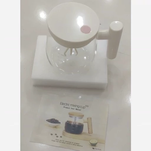 ماگ پیرکس همزن دار