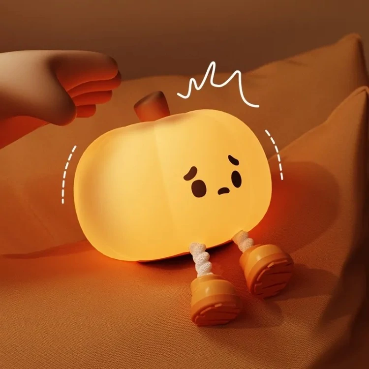 چراغ خواب سیلیکونی طرح کدو تنبل Pumpkin design silicone night light