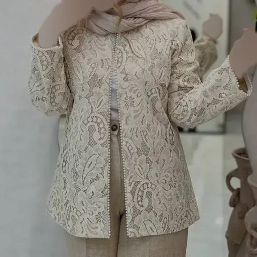 ست مانتو و شلوار مجلسی زنانه گیپور و مازراتی مرواریدی مدل مزونی