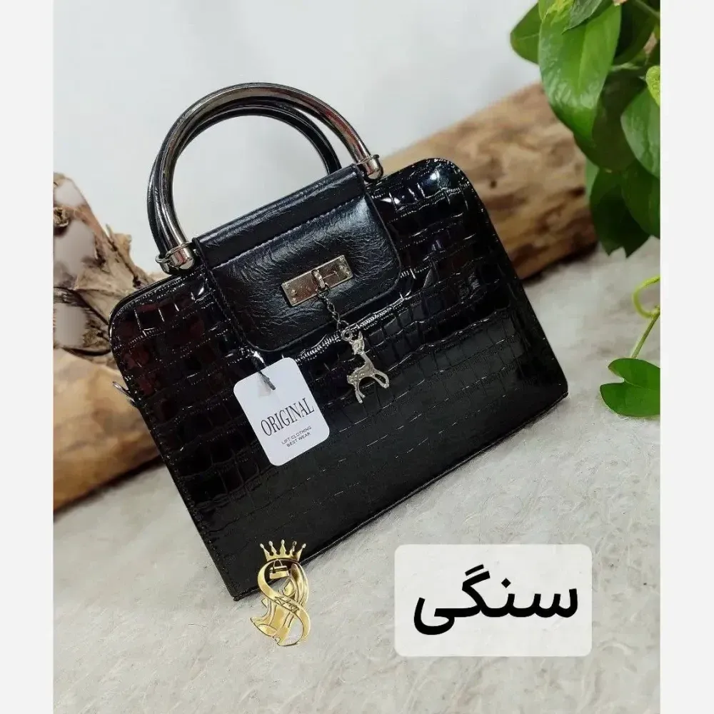 کفش طبی زنانه مدل لورانت ساینا رویه چرم صنعتی بیاله رنگ مشکی