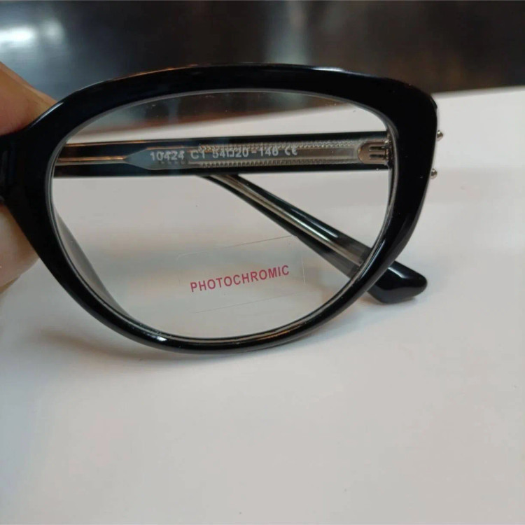 عینک زنانه فتوکرومیک دسته سیم مدل 10424 با قابلیت تعویض لنز