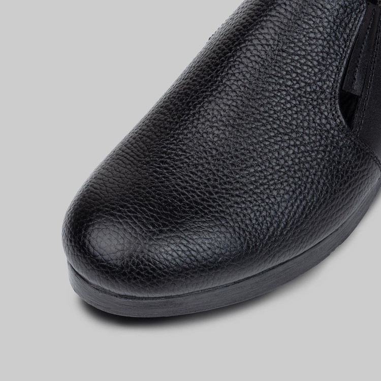 کفش طبی زنانه چرم عطارد مدل چرم طبیعی کد SH156