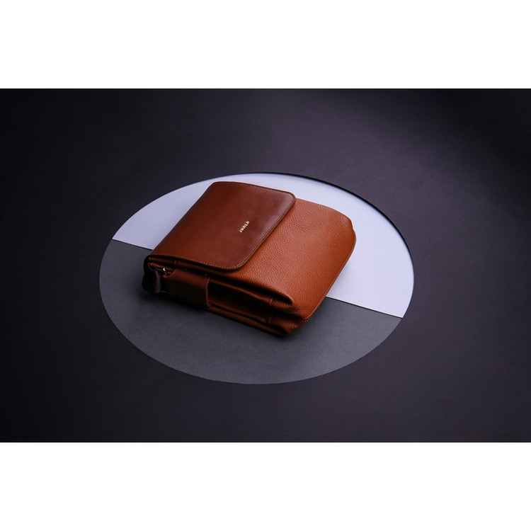 کیف رودوشی چرم جانتا مدل D012