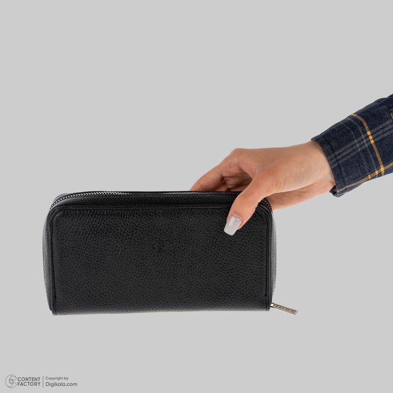 کیف دستی مردانه چرم اکابی مدل بردیا کد d-01