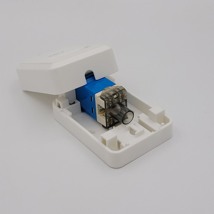 کیستون و باکس کامسکوپ امپ مدل RJ45 بسته 50 عددی