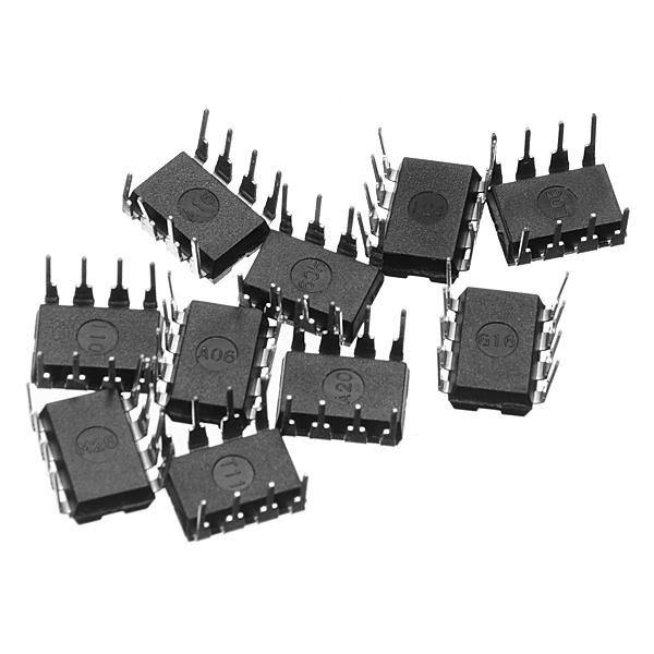 آی سی تایمر مدل NE555P-DIP8 بسته 500 عددی