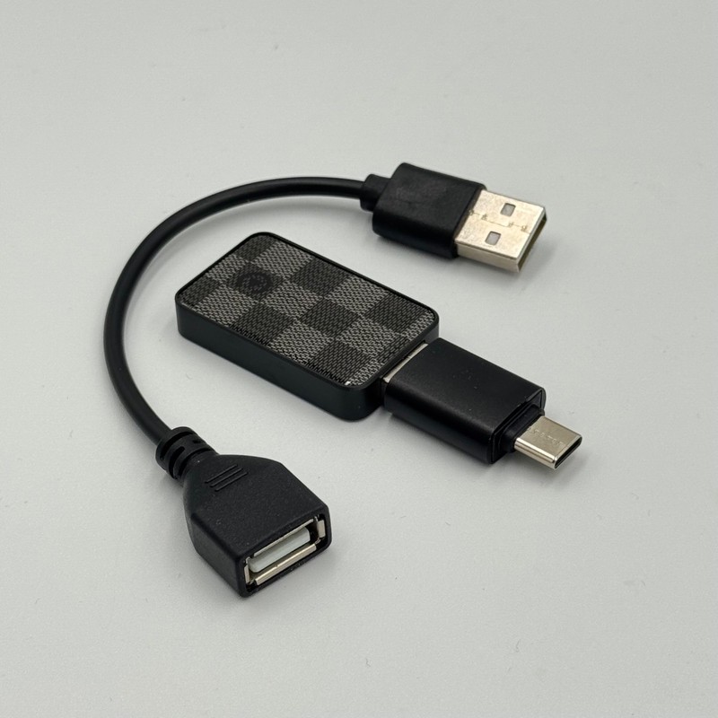 کارپلی و اندروید اتو مدل Wireless CarPlay/Android Auto به همراه مبدل USB به USB-C و کابل افزایش طول USB