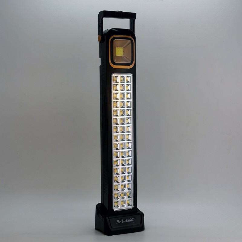 چراغ روشنایی مدل P48 Solar کد 2315 با قابلیت شارژ از طریق پنل خورشیدی و کابل USB مناسب سفرهای جادهای