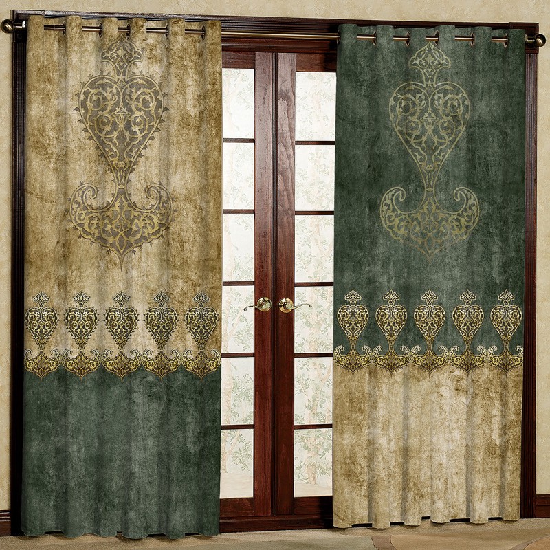 پرده مدل طرح دار مخمل پانچی کد 1067L سایز 140x280 سانتی متر