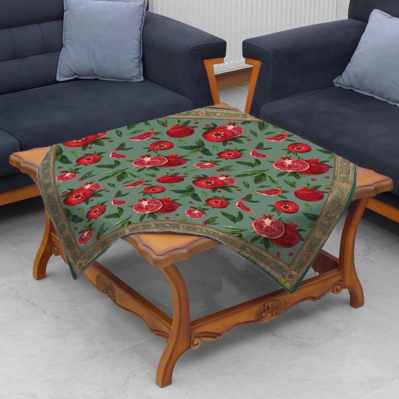 رومیزی ریحانلوکس مدل یلدا کد RH124 سایز 97x97 سانتیمتر