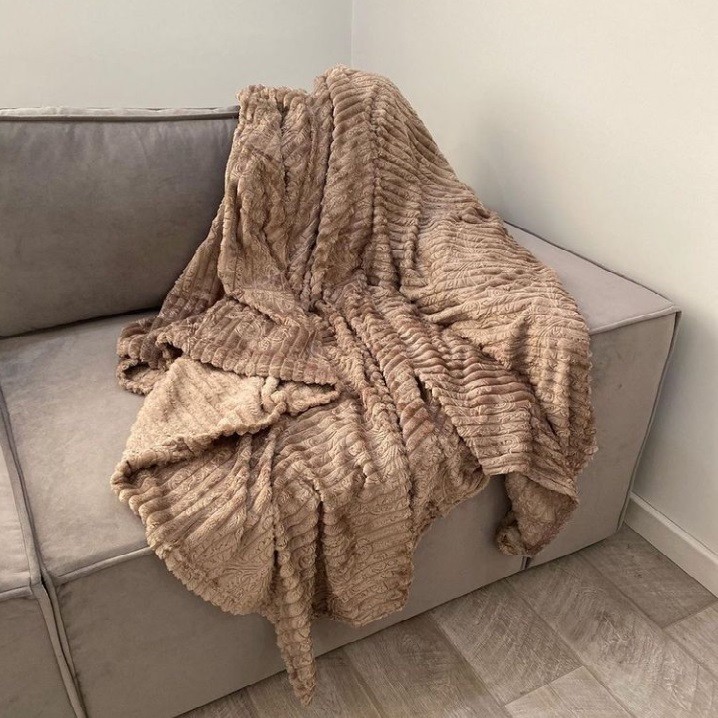 پتو مسافرتی مدل پلیسه سایز 150x220 سانتی متر