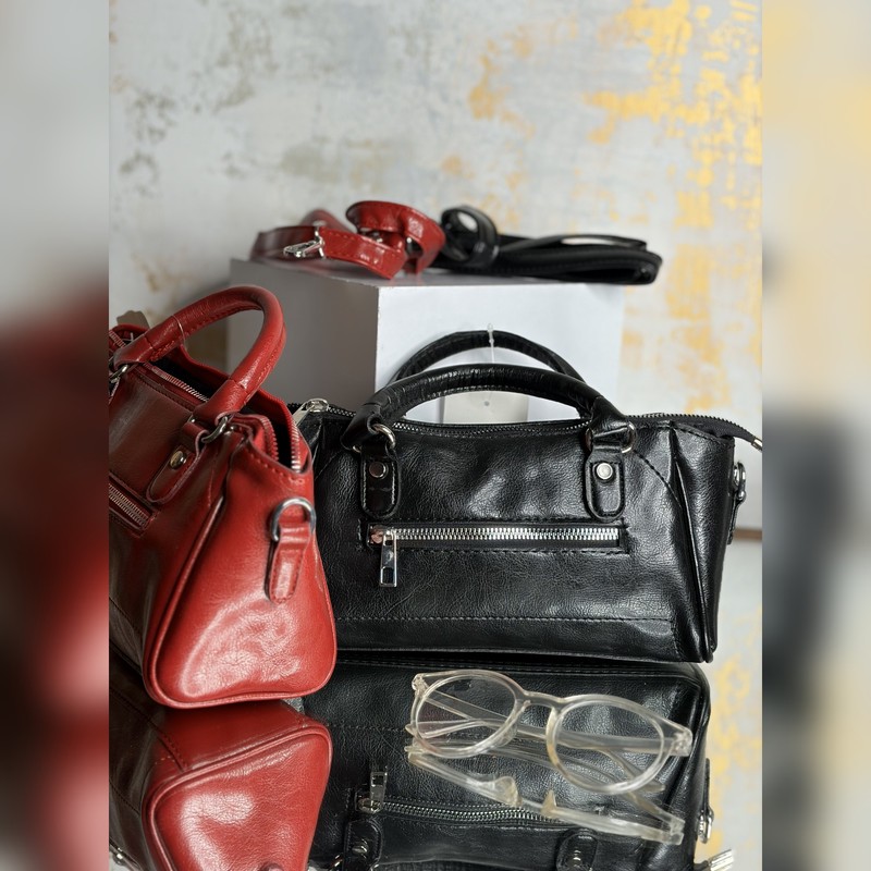 کیف دوشی زنانه ال سی وایکیکی مدل صندوقی چرم مصنوعی LW 256